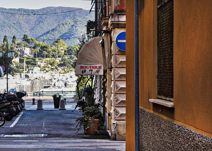 Lägenhet Ca' Del Porto By Wonderful Italy *